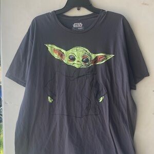 Star Wars Black Tee‎ with Green Character Design